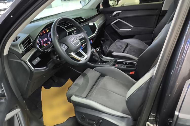 Used Audi Q3 2021 35 TFSI Progressive Dynamic Edition Left Front Seat