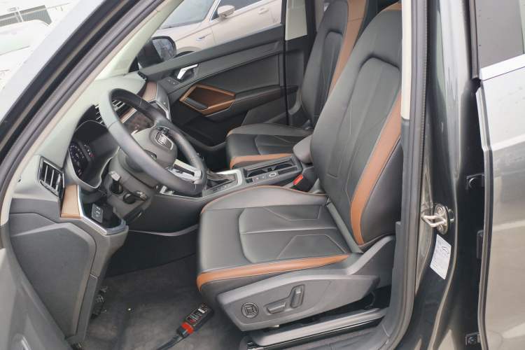 Used Audi Q3 2021 35 TFSI Fashionable and Elegant Model Left Front Seat