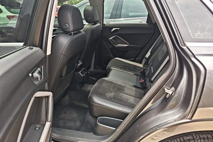 Used Audi Q3 2021 35 TFSI Progressive Dynamic Edition Left Rear Seat