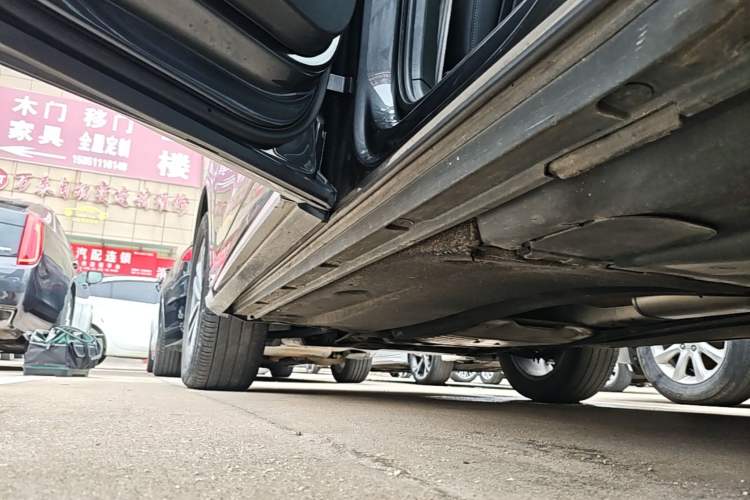Used Audi Q3 2021 35 TFSI Progressive Dynamic Edition Left Side Sill