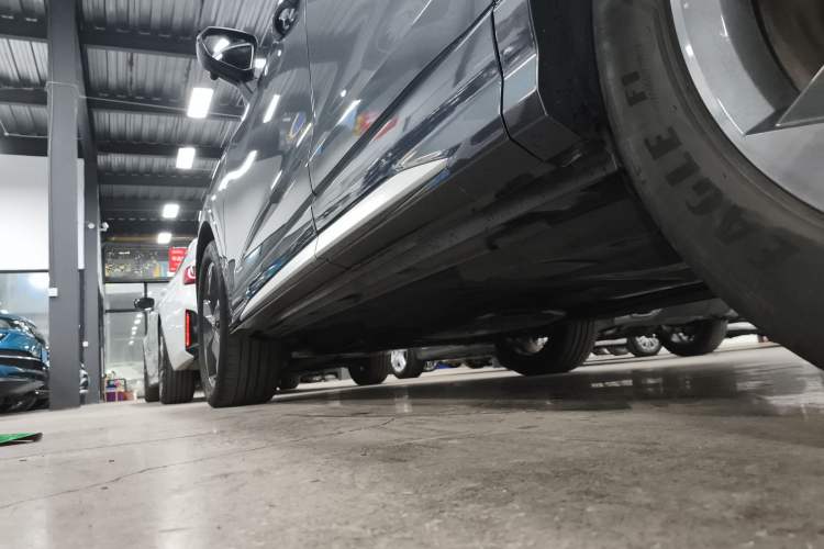Used Audi Q3 2021 35 TFSI Fashion Dynamic Model Left Side Sill