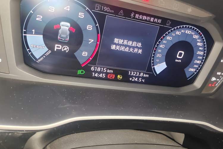 Used Audi Q3 2021 35 TFSI Progressive Dynamic Edition Odometer Close Up