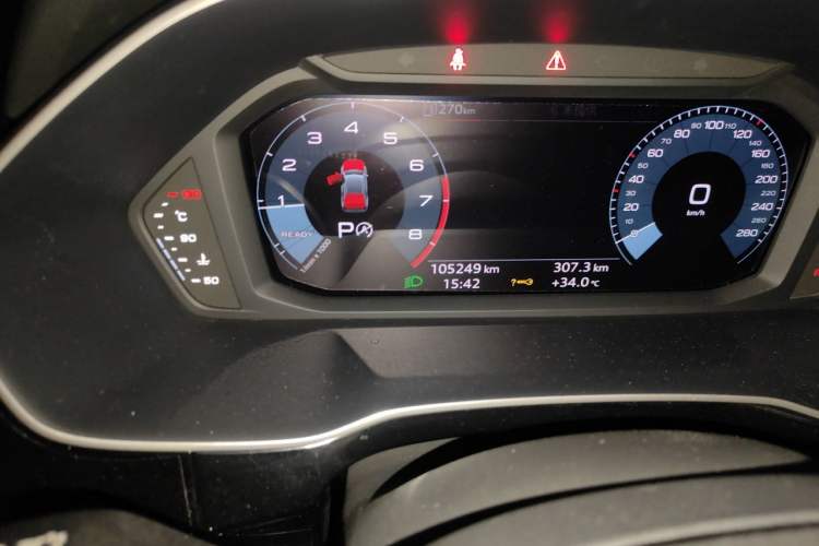 Used Audi Q3 2021 35 TFSI Fashion Dynamic Model Odometer Close Up
