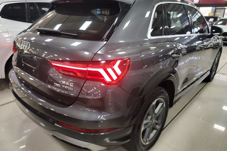 Used Audi Q3 2021 35 TFSI Advanced Style Edition Rear Right 45 Deg
