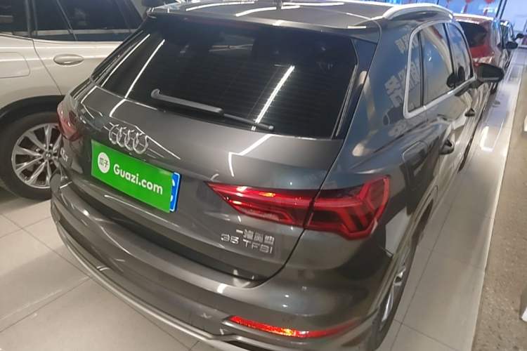 Used Audi Q3 2021 35 TFSI Progressive Dynamic Edition Rear Right 45 Deg