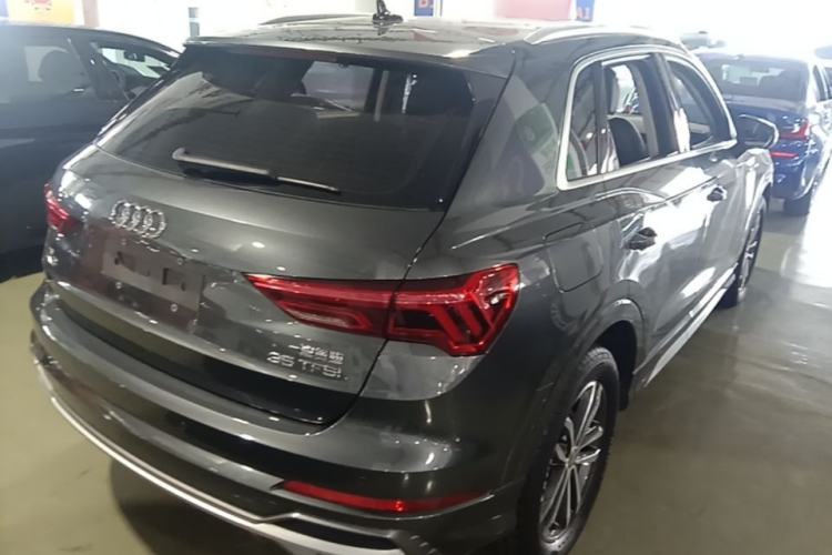 Used Audi Q3 2021 35 TFSI Progressive Dynamic Edition Rear Right 45 Deg