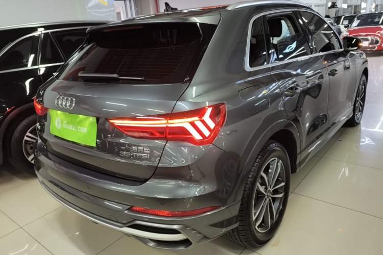 Used Audi Q3 2021 35 TFSI Progressive Dynamic Edition Rear Right 45 Deg