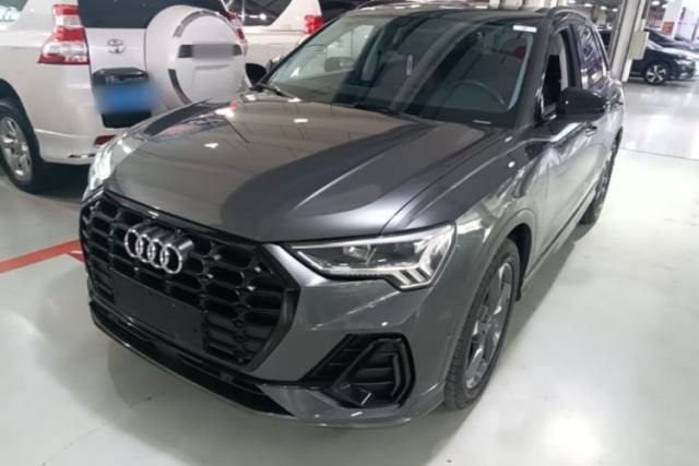 Used Audi Q3 2021 35 TFSI Fashion Dynamic Model