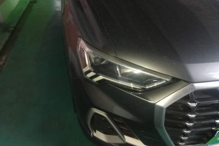 Used Audi Q3 2021 35 TFSI Fashion Dynamic Model Right Front Headlight