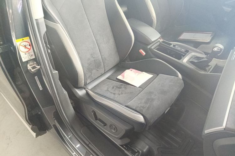 Used Audi Q3 2021 35 TFSI Progressive Dynamic Edition Right Front Seat