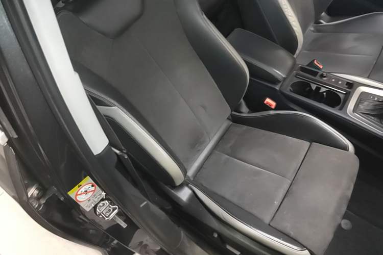 Used Audi Q3 2021 35 TFSI Progressive Dynamic Edition Right Front Seat