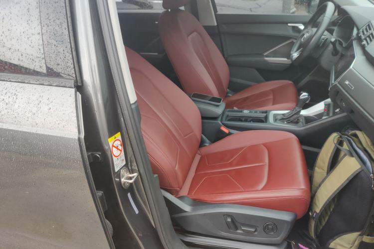 Used Audi Q3 2021 35 TFSI Enjoy Life Edition Right Front Seat