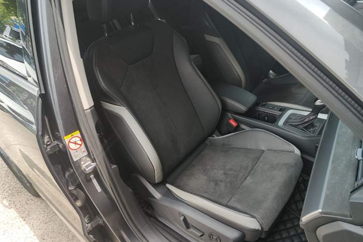 Used Audi Q3 2021 35 TFSI Fashion Dynamic Model Right Front Seat