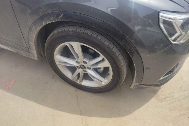 Used Audi Q3 2021 35 TFSI Fashionable and Elegant Model Right Front Wheel Hub