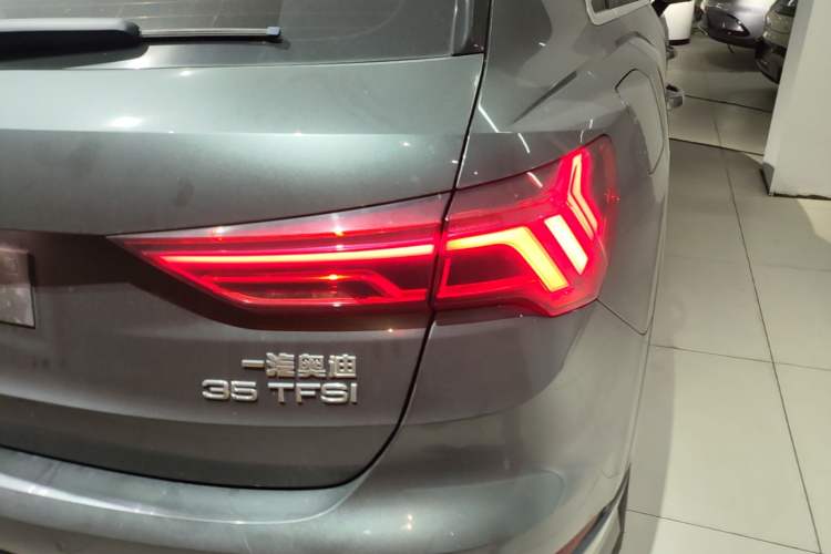 Used Audi Q3 2021 35 TFSI Advanced Style Edition Right Rear Taillight