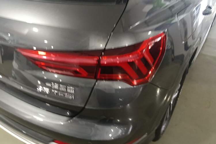 Used Audi Q3 2021 35 TFSI Progressive Dynamic Edition Right Rear Taillight