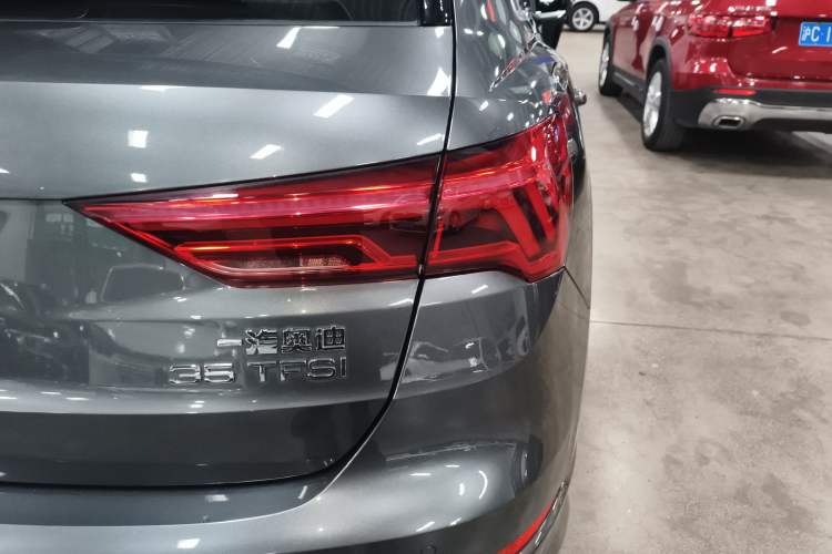 Used Audi Q3 2021 35 TFSI Fashion Dynamic Model Right Rear Taillight