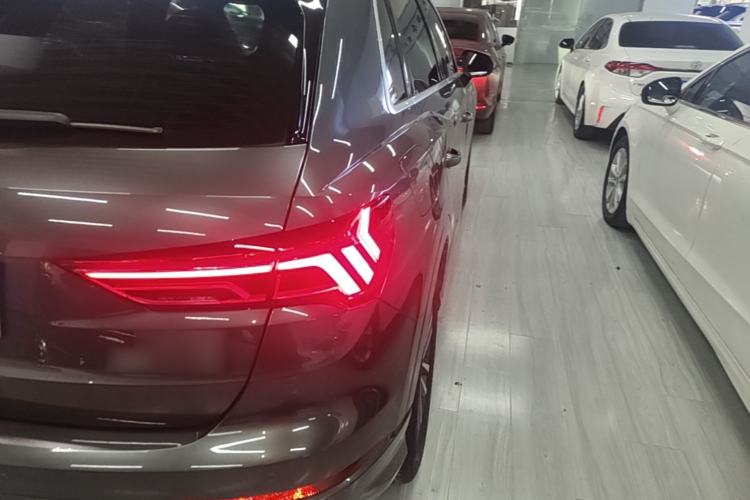Used Audi Q3 2021 35 TFSI Progressive Dynamic Edition Right Rear Taillight