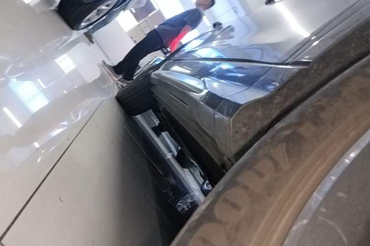 Used Audi Q3 2021 35 TFSI Fashion Dynamic Model Right Side Sill