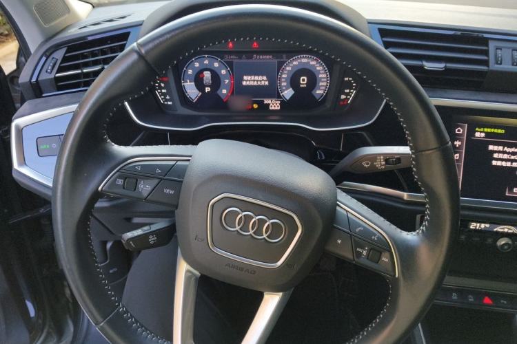 Used Audi Q3 2021 35 TFSI Progressive Dynamic Edition Steering Wheel