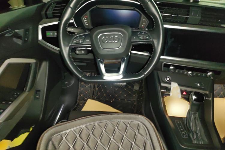 Used Audi Q3 2021 35 TFSI Fashion Dynamic Model Steering Wheel