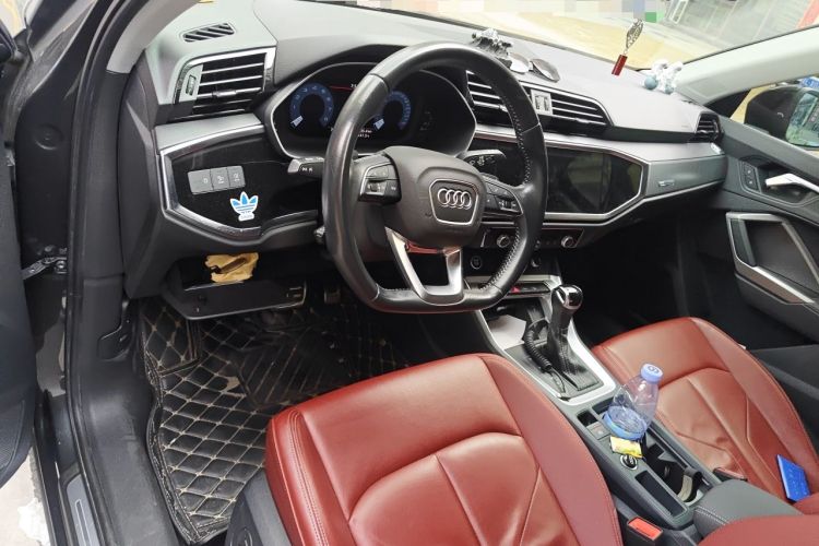 Used Audi Q3 2021 35 TFSI Fashion Dynamic Model Steering Wheel