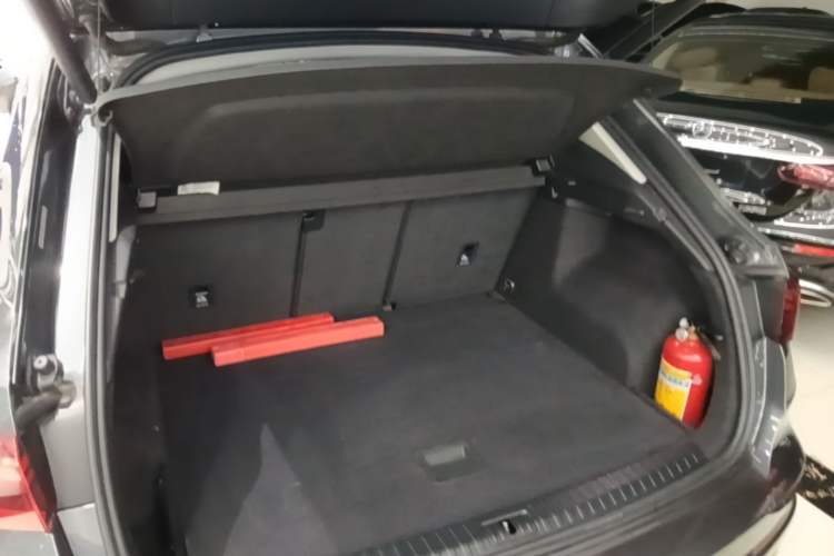 Used Audi Q3 2021 35 TFSI Fashionable and Elegant Model Trunk