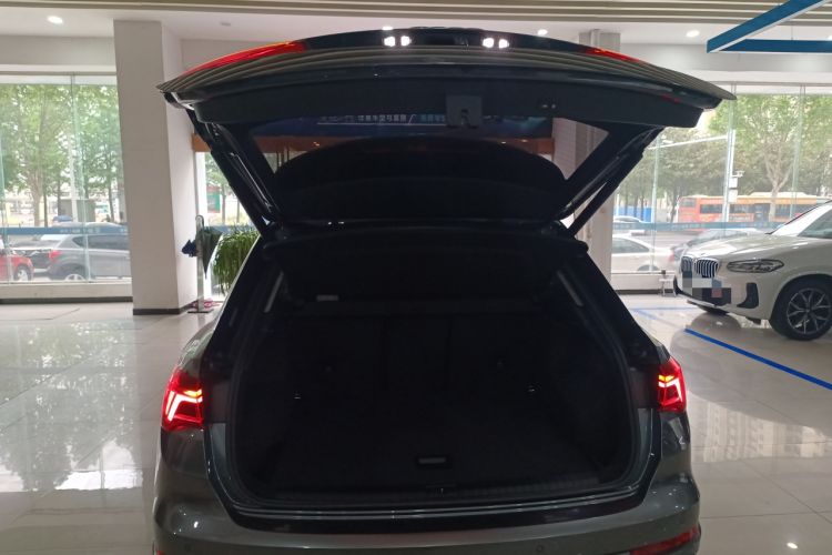 Used Audi Q3 2021 35 TFSI Fashion Dynamic Model Trunk