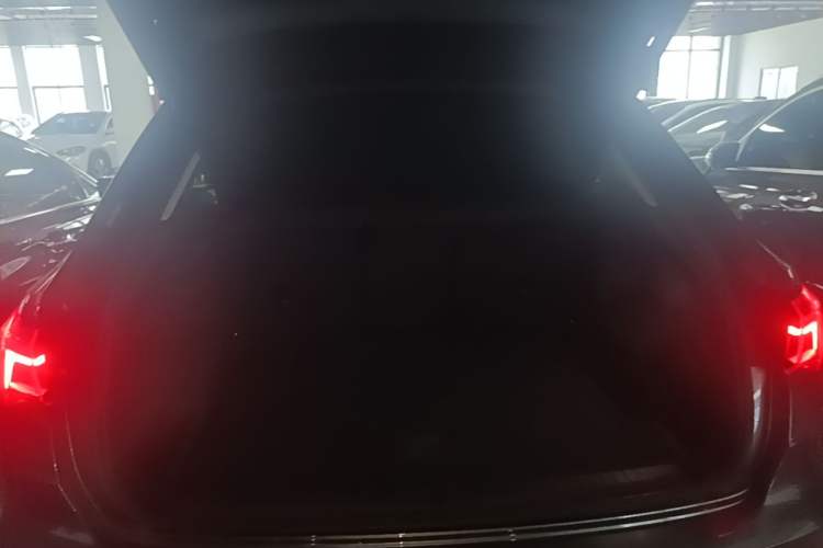 Used Audi Q3 2021 35 TFSI Fashion Dynamic Model Trunk