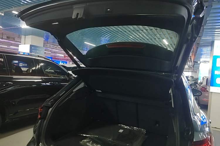 Used Audi Q3 2021 35 TFSI Progressive Dynamic Edition Trunk