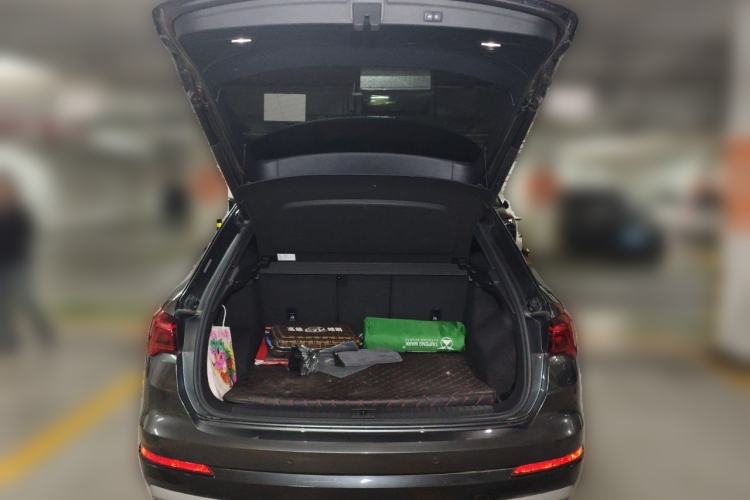 Used Audi Q3 2021 35 TFSI Fashionable and Elegant Model Trunk