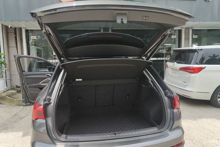 Used Audi Q3 2021 35 TFSI Fashion Dynamic Model Trunk