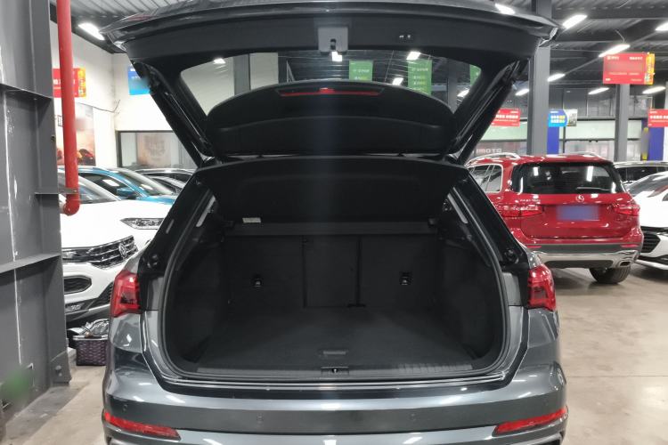 Used Audi Q3 2021 35 TFSI Fashion Dynamic Model Trunk