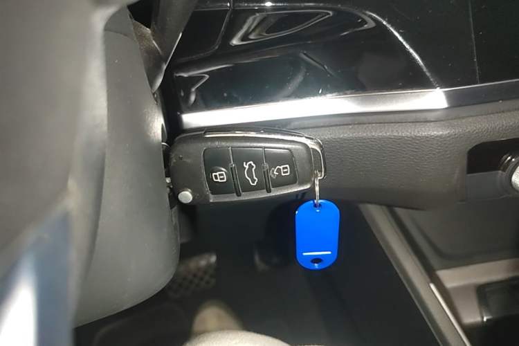 Used Audi Q3 2021 35 TFSI Progressive Dynamic Edition Vehicle Key