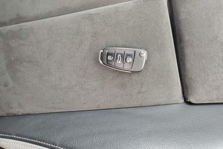 Used Audi Q3 2021 45 TFSI quattro Fashion Dynamic Model Vehicle Key