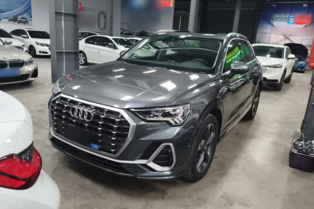 Used Audi Q3 2021 35 TFSI Fashion Dynamic Model