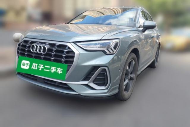 Audi Q3 2021 35 TFSI Fashion Dynamic Model с пробегом