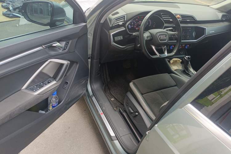 Used Audi Q3 2021 35 TFSI Fashion Dynamic Model Driver Seat