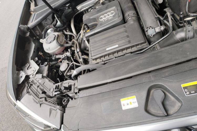 Used Audi Q3 2021 35 TFSI Fashion Dynamic Model Engine Bay Right