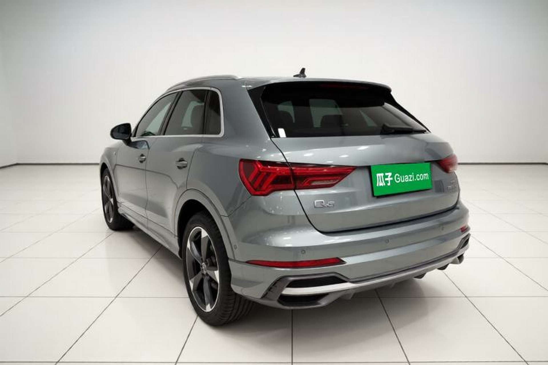 Used Audi Q3 2021 35 TFSI Fashion Dynamic Model Exterior 3