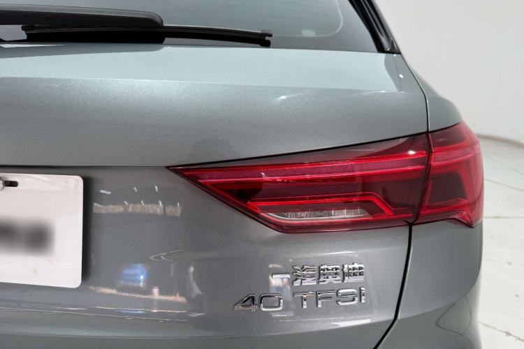 Used Audi Q3 2021 40 TFSI Fashion Dynamic Model Exterior 6