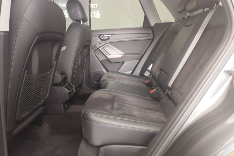 Used Audi Q3 2021 35 TFSI Progressive Dynamic Edition Interior 2