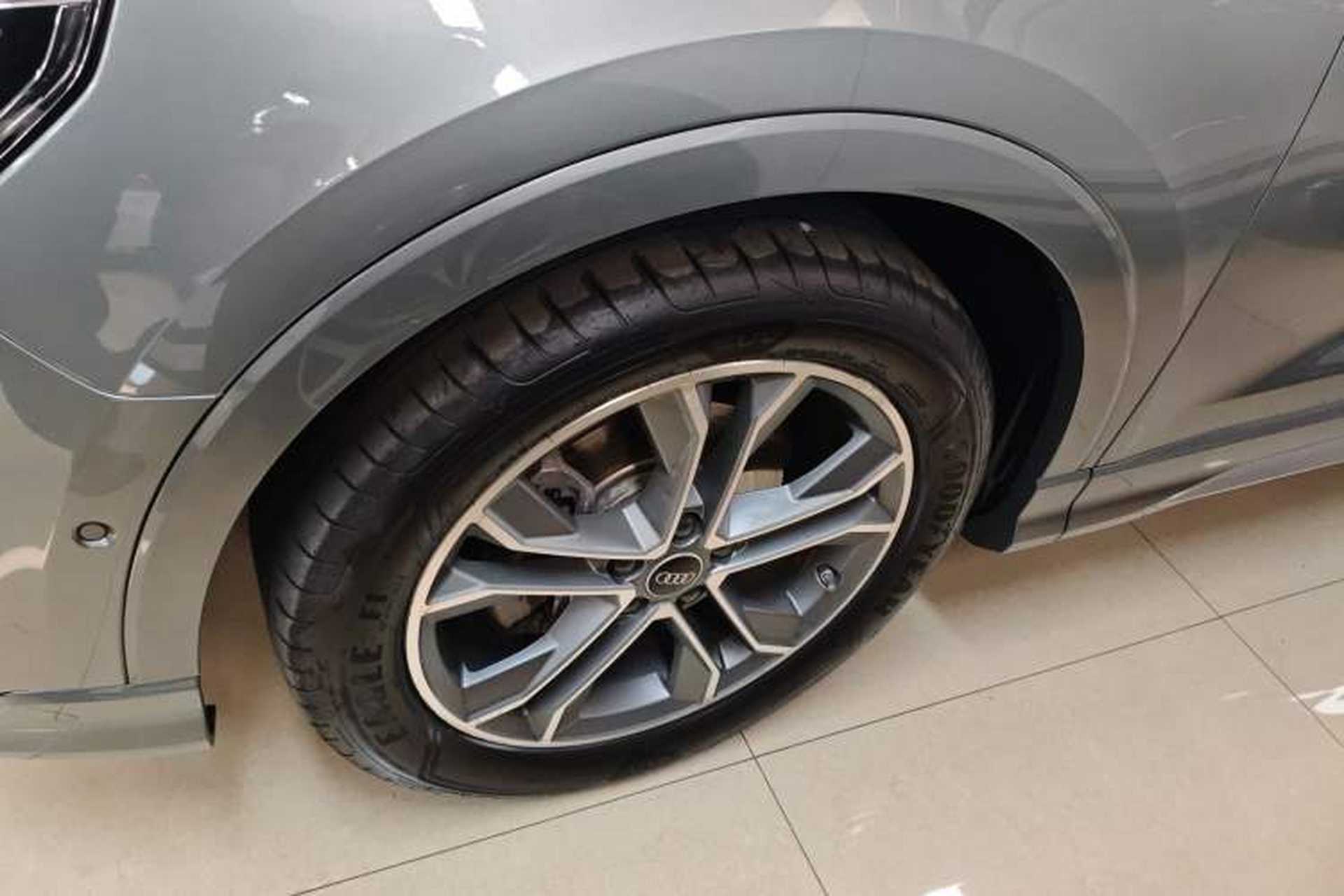 Used Audi Q3 2021 40 TFSI Fashion Dynamic Model Left Front Wheel Hub