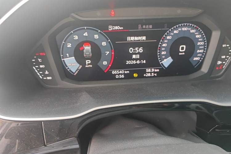 Used Audi Q3 2021 45 TFSI quattro Fashion Dynamic Model Odometer Close Up