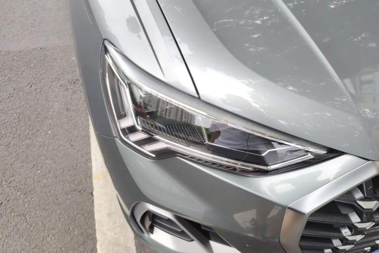 Used Audi Q3 2021 35 TFSI Fashion Dynamic Model Right Front Headlight