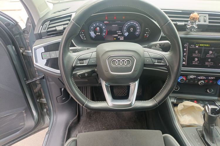 Used Audi Q3 2021 35 TFSI Fashion Dynamic Model Steering Wheel