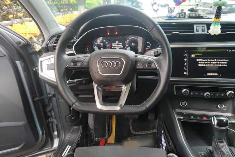 Used Audi Q3 2021 35 TFSI Fashion Dynamic Model Steering Wheel