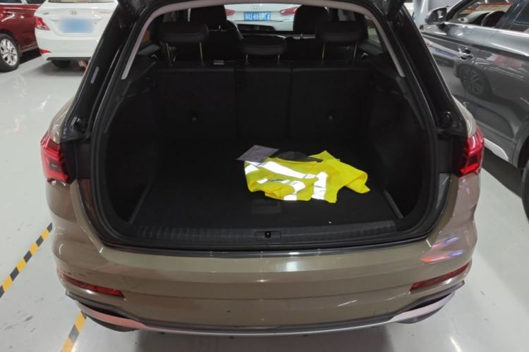 Used Audi Q3 2021 35 TFSI Progressive Dynamic Edition Trunk