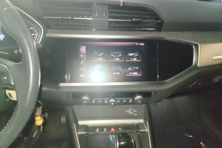 Used Audi Q3 2021 35 TFSI Progressive Dynamic Edition Audio And AC Panel