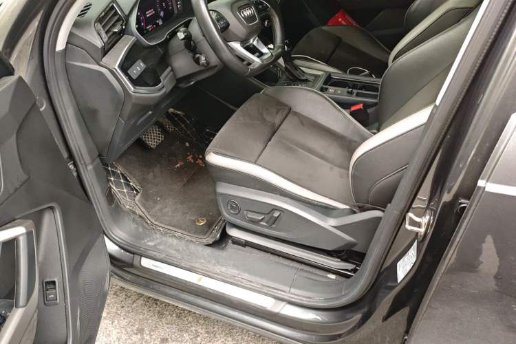 Used Audi Q3 2021 35 TFSI Fashion Dynamic Model Driver Seat